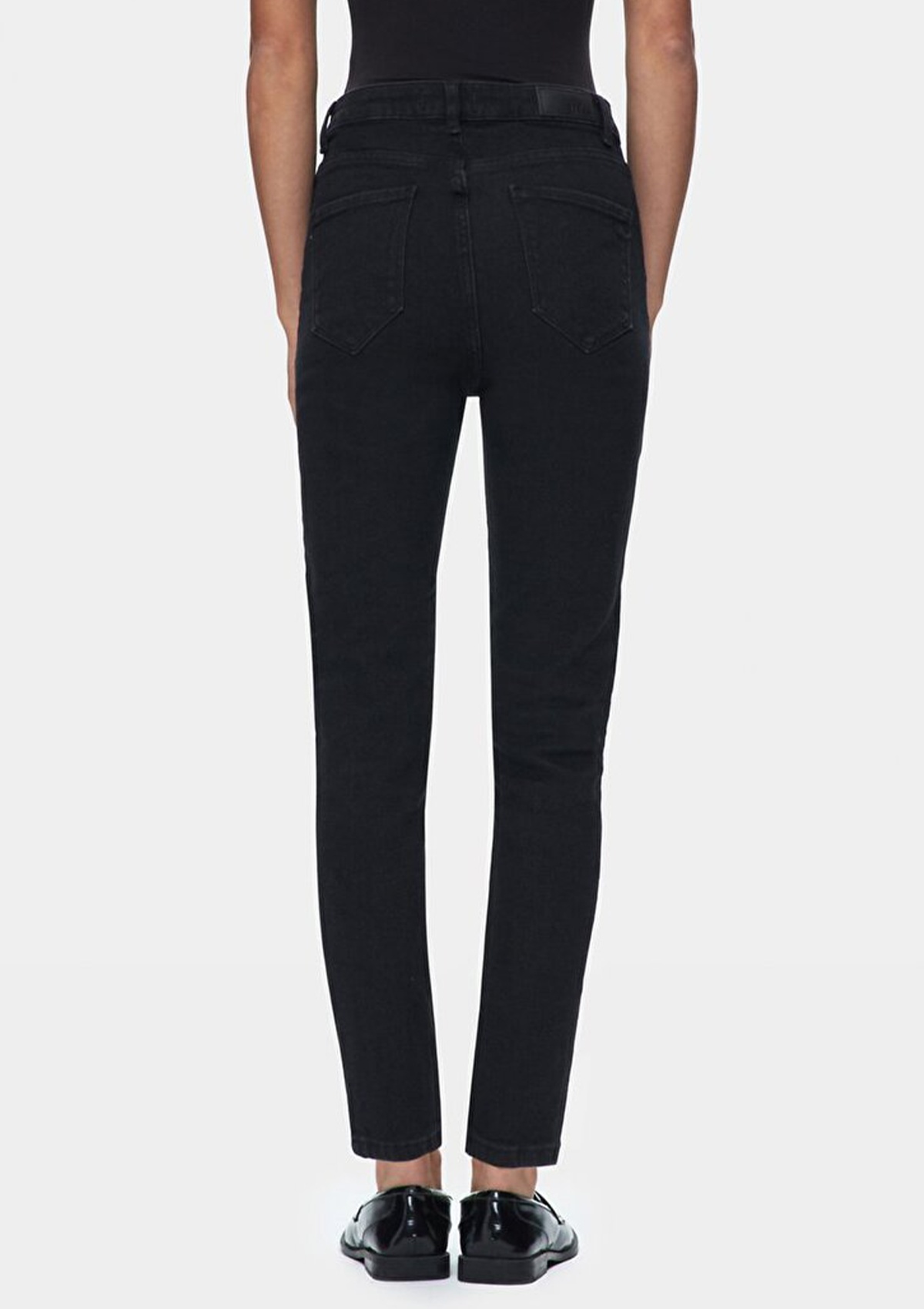 Dores Black High Rise Slim Mum Jean