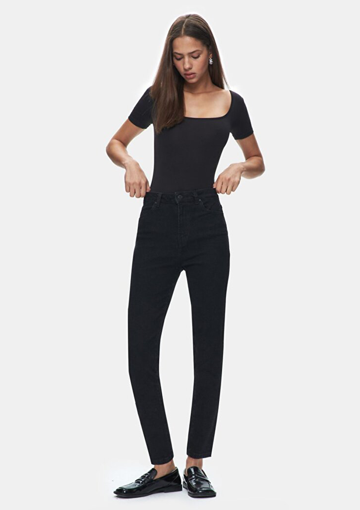 Dores Black High Rise Slim Mum Jean