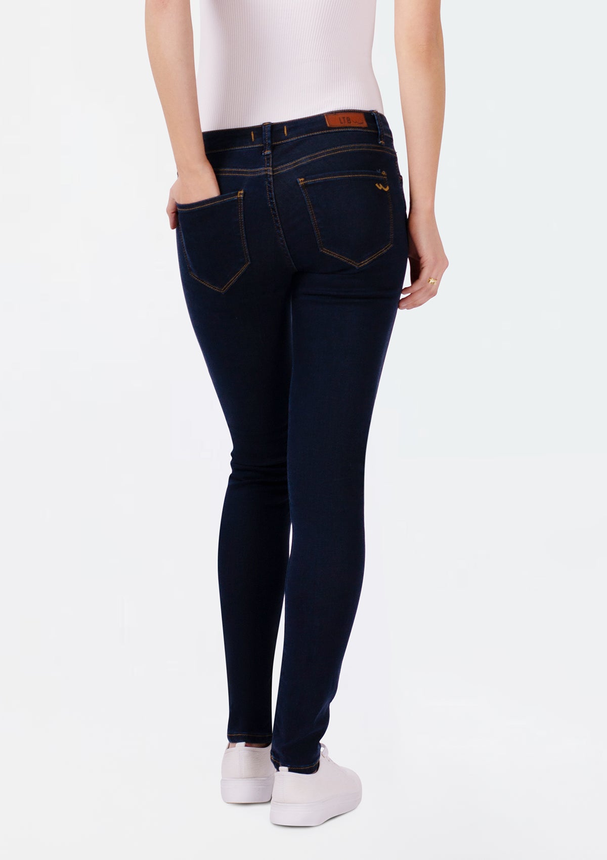 Nicole Milu Mid Rise Skinny