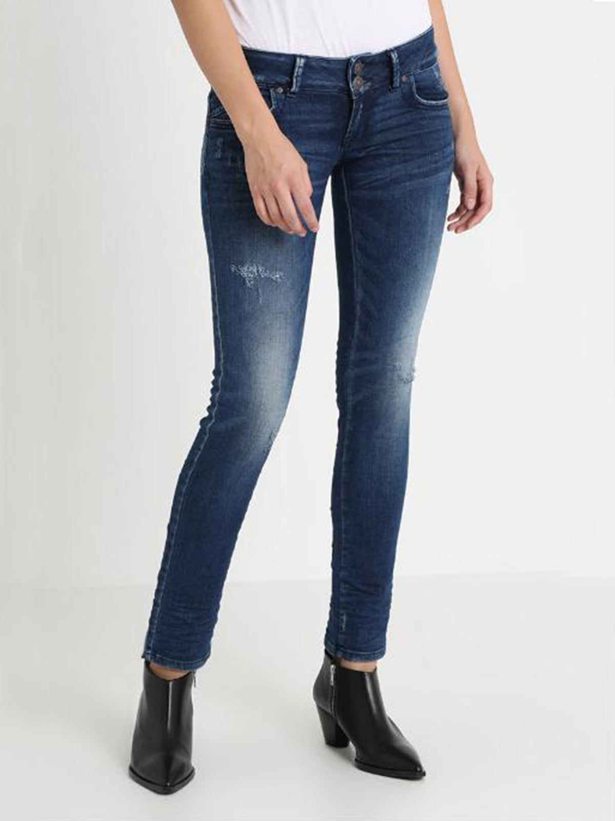 Molly Dita Low Rise Slim Jean